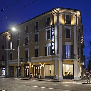 Boutique Liberty 1904 *** Болонья