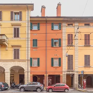 Santo Stefano - Bolognarooms Apartamento